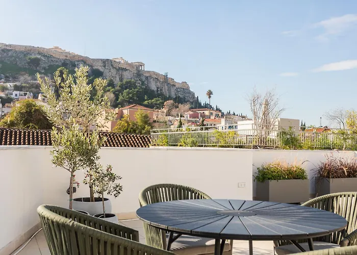 Elysian Apartments In Plaka By Upstreet