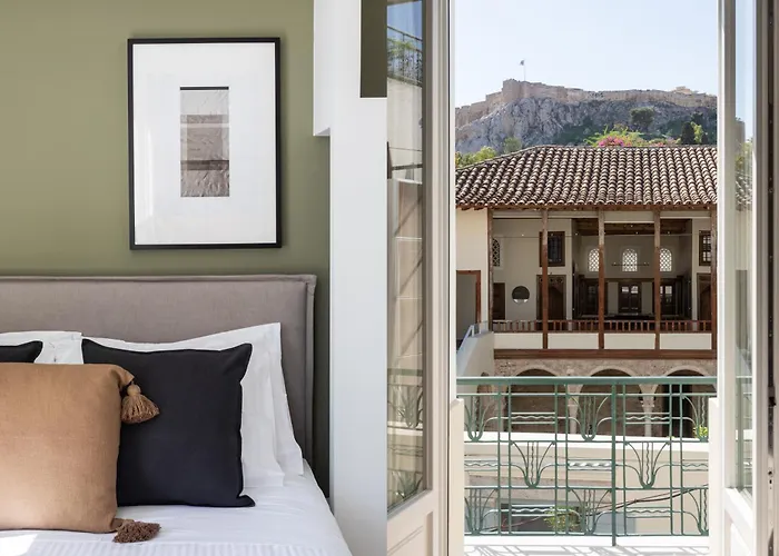 Elysian Apartments In Plaka By Upstreet